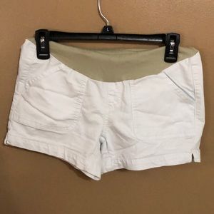 Maternity shorts